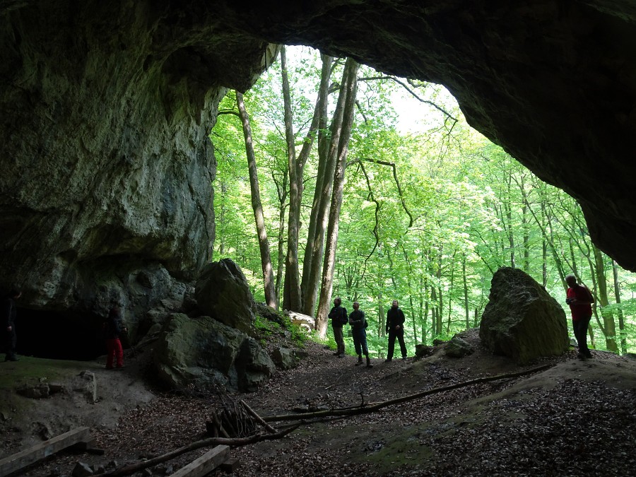 jeskyne-derava-skala-2.jpg